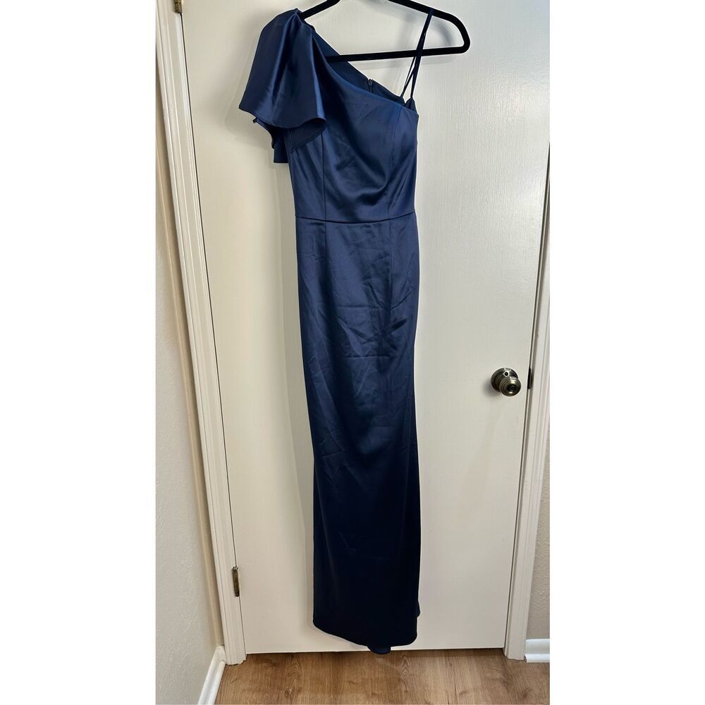 Mac Duggal NWT size 4 navy gown FLUTTER SLEEVE st… - image 5